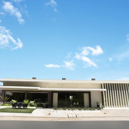 Laoag Parklane Hotel Экстерьер фото
